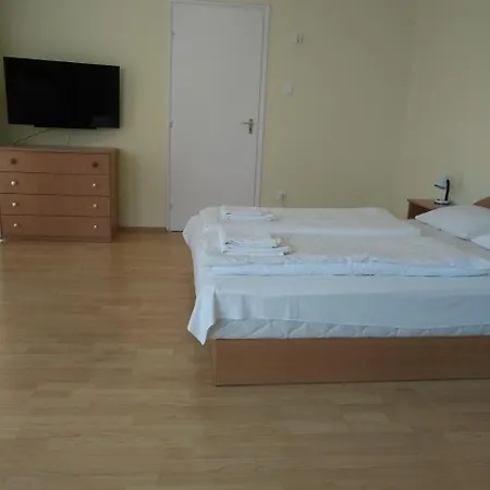 Apartment Nova *